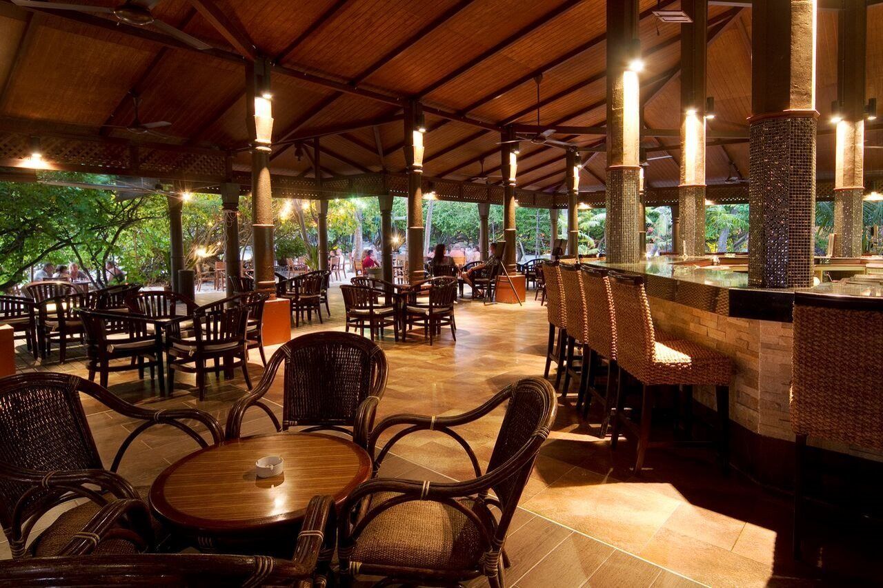 Embudu Village Resort
